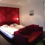 Hotel Insel 3*