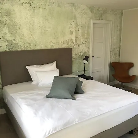 Insel 3* Нибюлль